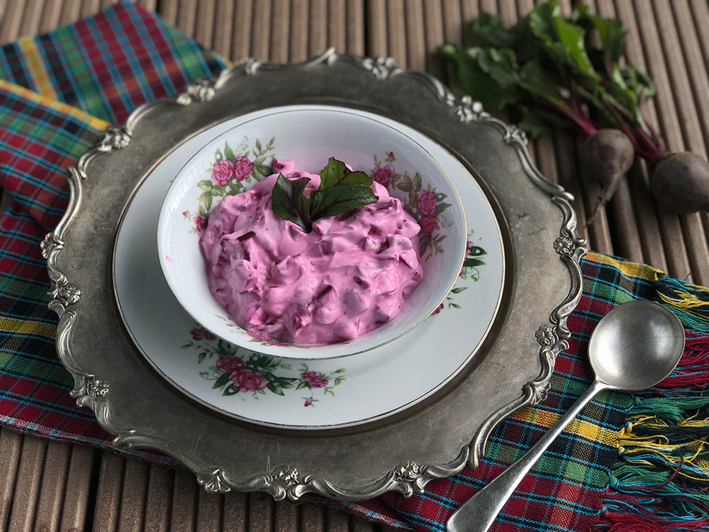 Persian side dish: beetroot and yogurt deep