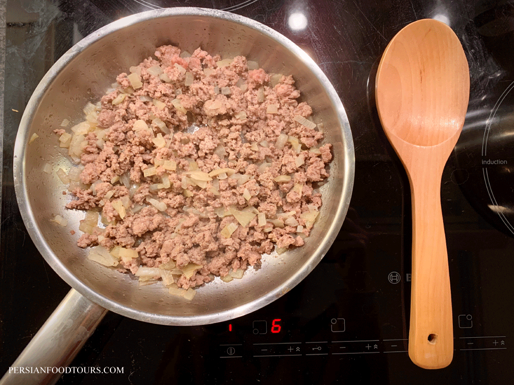 Minced Meat with Onions