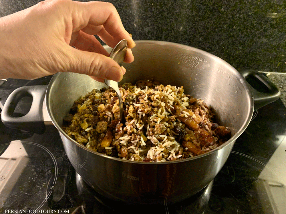 Adas Polo - Persian Rice with Lentils - Cooking